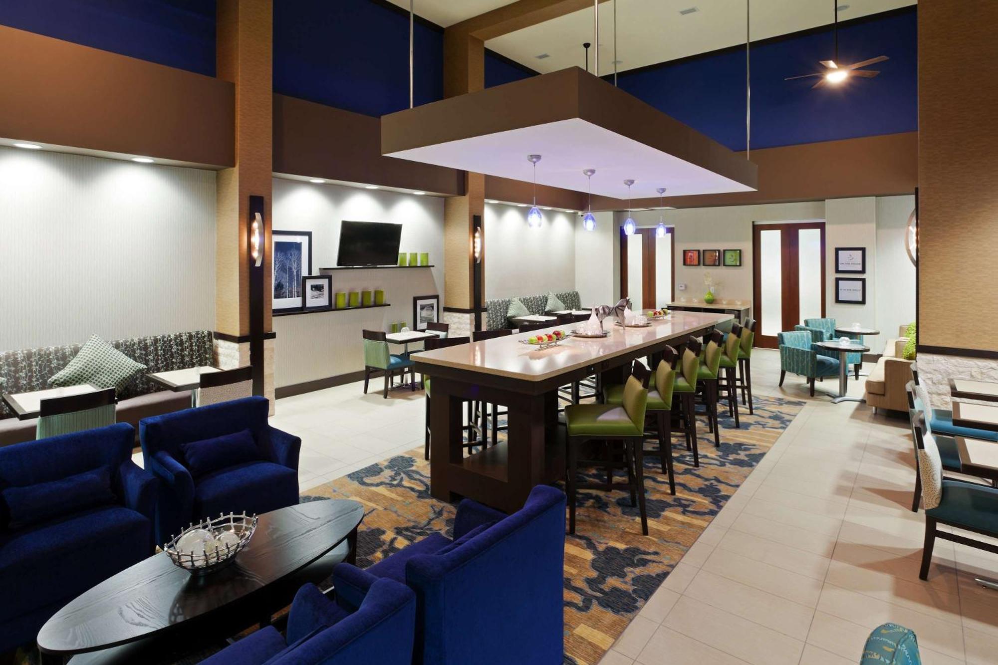 Hampton Inn & Suites Denver Airport / Gateway Park Aurora Exteriér fotografie
